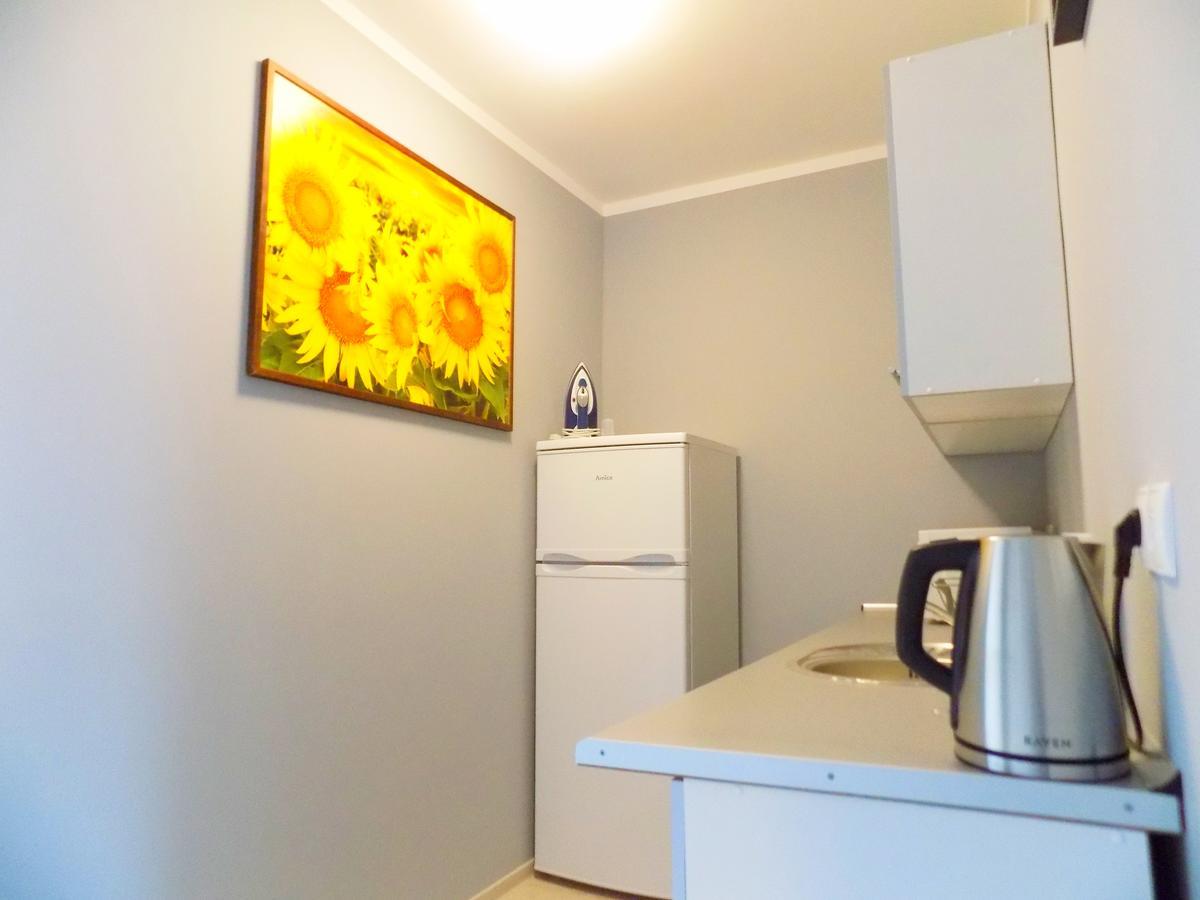 City Central Hostel Swidnicka Wroclaw Bagian luar foto