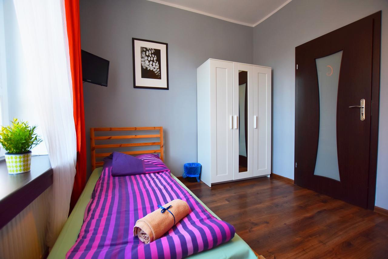 City Central Hostel Swidnicka Wroclaw Bagian luar foto