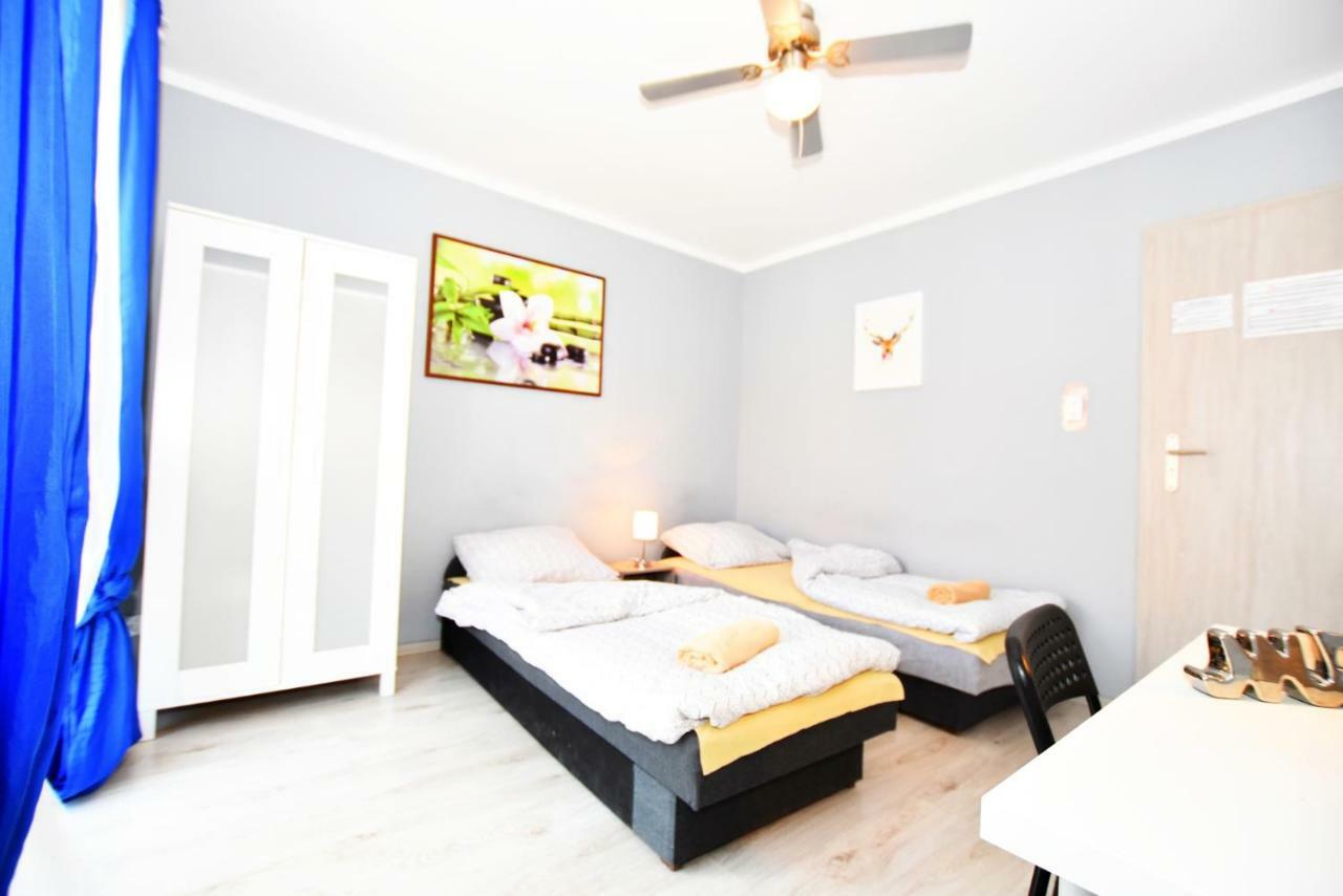 City Central Hostel Swidnicka Wroclaw Bagian luar foto