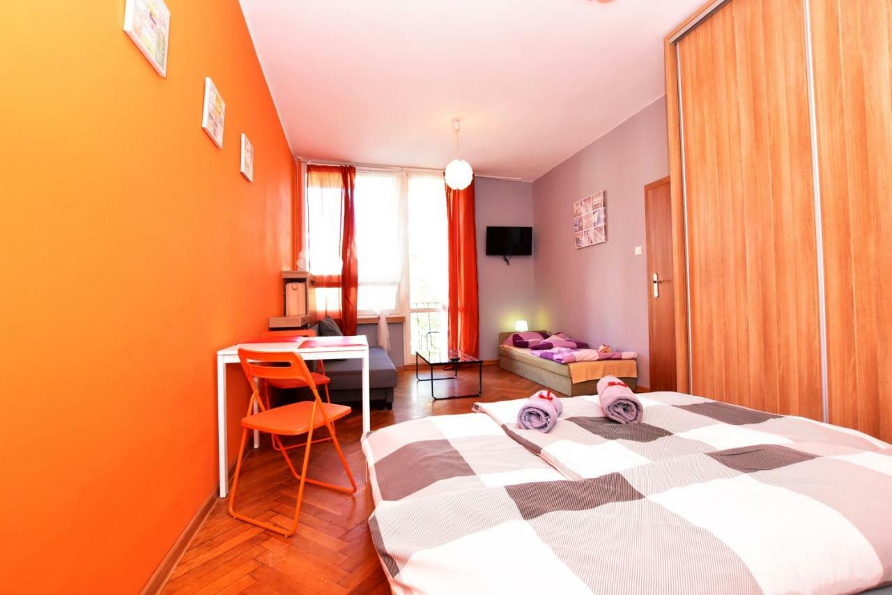 City Central Hostel Swidnicka Wroclaw Bagian luar foto